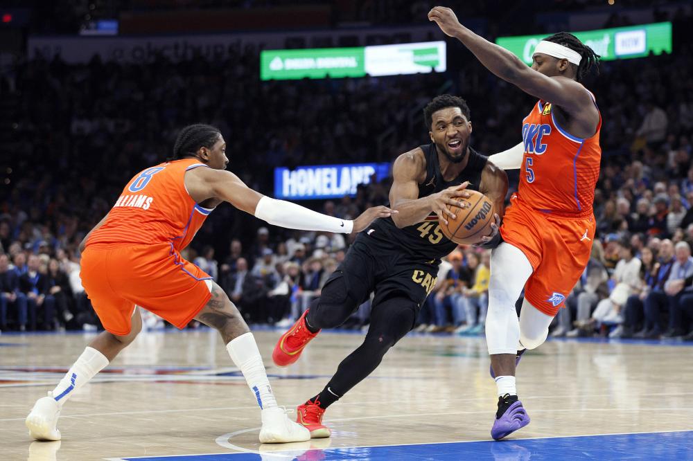 伯恩利与德 伯恩利与德