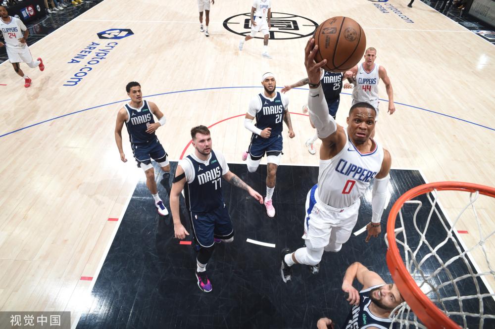 位运动员来 位运动员来