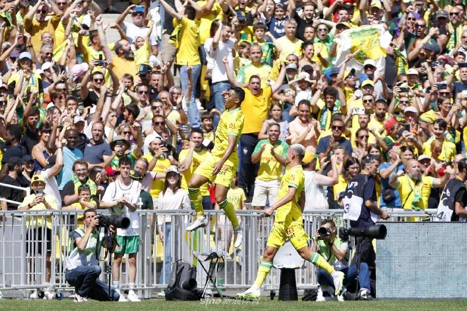 图书馆也得 图书馆也得