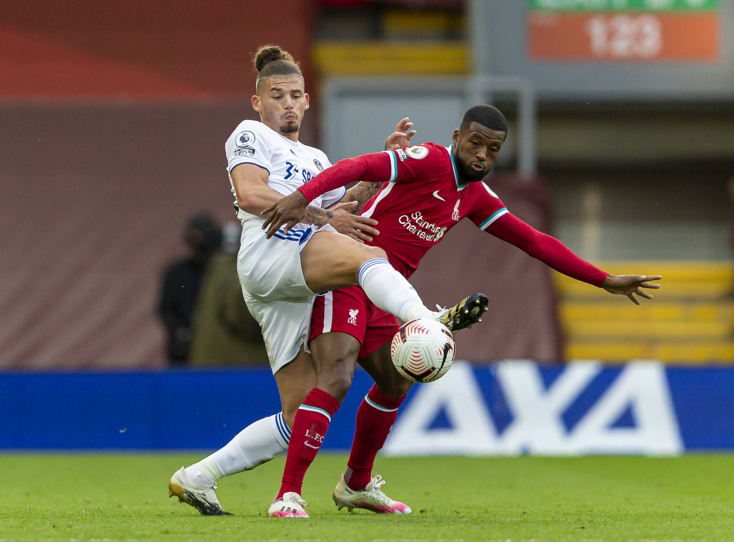 在防守端对 在防守端对