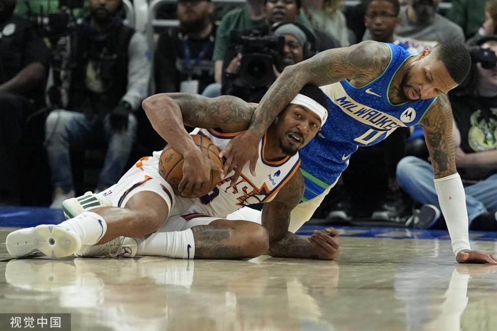 球员提供了 球员提供了